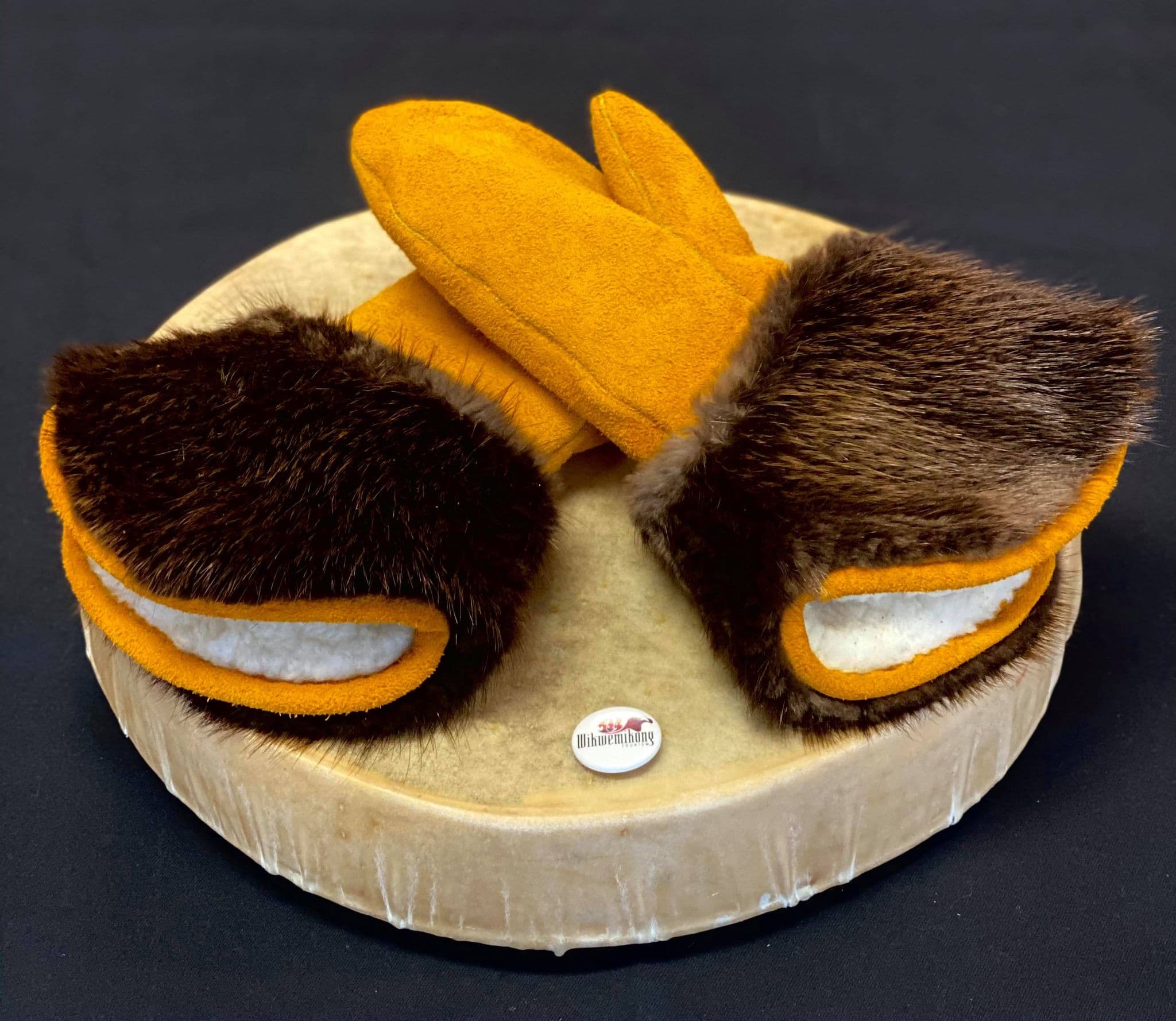 Leather Mitts - Moose Leather w/ Beaver Fur Cuffs